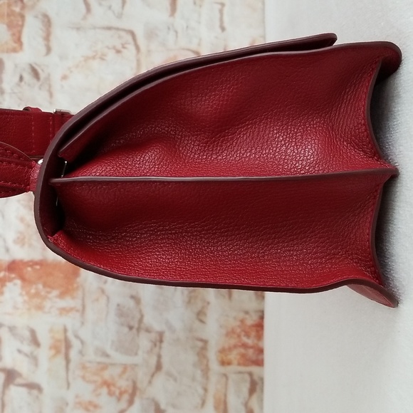 New Burberry Alice TB Leather Shoulder Bag - Picture 5 of 15